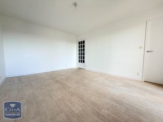  Appartement � louer 1 pi�ce 30 m� La riche