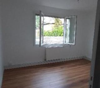  Appartement � louer 4 pi�ces 82 m�