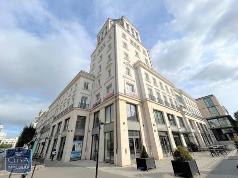 &Agrave; LOUER - BUREAUX MODULABLES - CHESSY CENTRE-VILLE (R... 1760 77700 Chessy