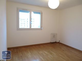  Appartement � louer 5 pi�ces 86 m�