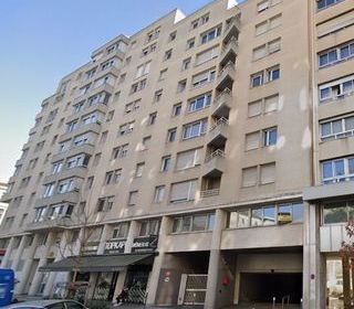  Parking / Garage � louer 