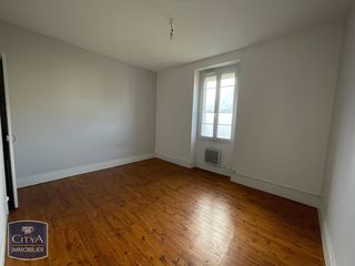  Appartement � louer 4 pi�ces 98 m�