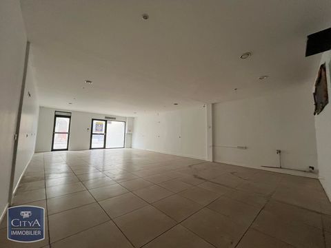 &Agrave; LOUER : Local commercial situ&eacute; &agrave; Saint Laurent sur ... 690 01750 Saint laurent sur saone