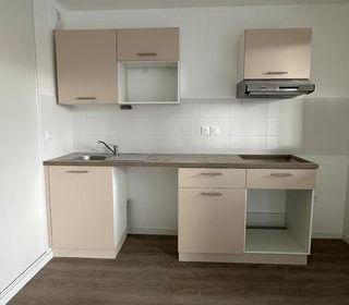  Appartement � louer 4 pi�ces 93 m�