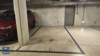  Parking / Garage � louer 12 m�