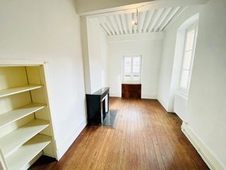  Appartement � louer 2 pi�ces 57 m�