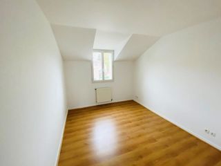  Appartement � louer 4 pi�ces 84 m�