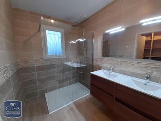  Maison � louer 6 pi�ces 139 m�