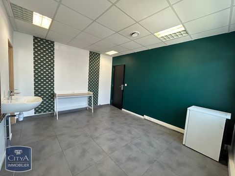 Local commercial en rez-de-chaussée de 2 pièces dont ... 840 84000 Avignon