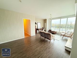  Appartement � louer 5 pi�ces 122 m�