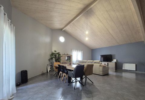   Location Maison Maison - 4 pi�ce(s) - 170 m�