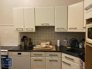  Appartement � louer 4 pi�ces 161 m�