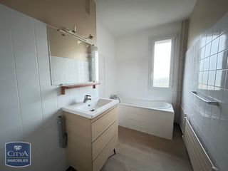  Appartement � louer 4 pi�ces 83 m�