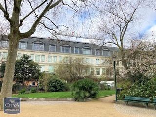  Parking / Garage � louer 