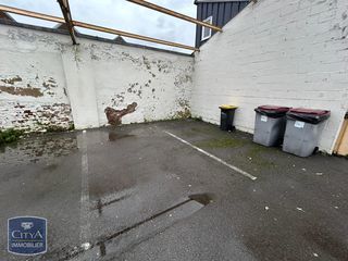  Parking / Garage � louer 