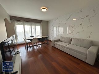  Appartement � louer 4 pi�ces 77 m�