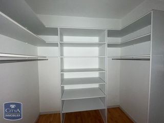  Appartement � louer 2 pi�ces 70 m�