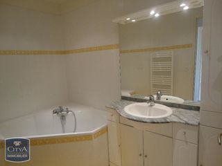  Appartement � louer 4 pi�ces 107 m�