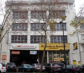  Parking / Garage � louer 