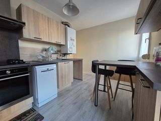  Appartement � louer 4 pi�ces 82 m�