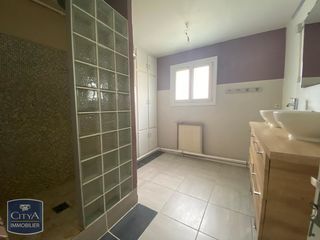  Appartement � louer 5 pi�ces 75 m�