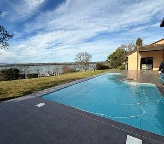  Villa � louer 8 pi�ces 240 m�