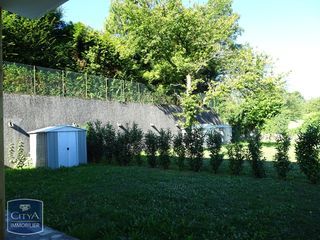  Appartement � louer 4 pi�ces 130 m�