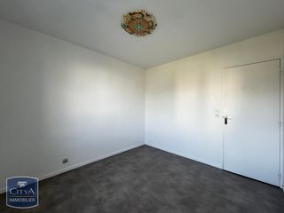  Appartement � louer 4 pi�ces 77 m�