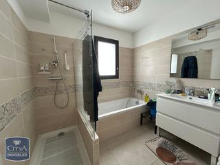  Appartement � louer 3 pi�ces 87 m�