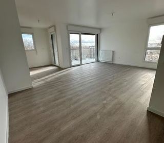  Appartement � louer 3 pi�ces 68 m�