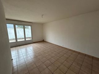  Appartement � louer 3 pi�ces 73 m�