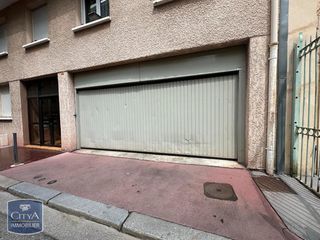  Parking / Garage � louer 