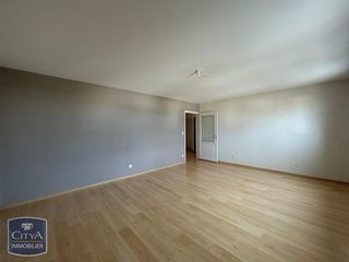  Appartement � louer 3 pi�ces 77 m�