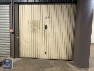 Parking / Garage � louer 