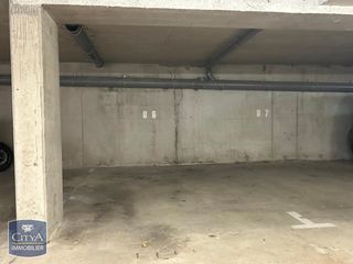  Parking / Garage � louer 