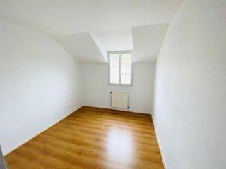  Appartement � louer 4 pi�ces 84 m�