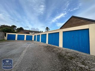  Parking / Garage � louer 