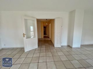  Appartement � louer 4 pi�ces 79 m�