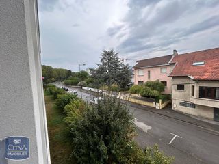  Appartement � louer 5 pi�ces 82 m�