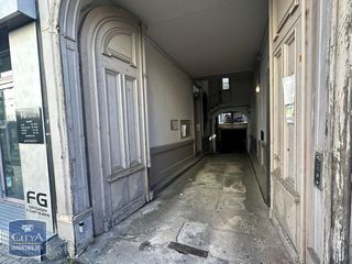  Parking / Garage � louer 