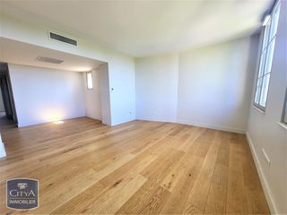  Appartement � louer 4 pi�ces 96 m�