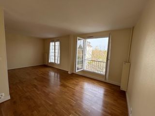  Appartement � louer 4 pi�ces 93 m�