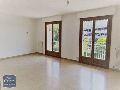   Location Appartement Appartement - 4 pi�ce(s) - 83 m�