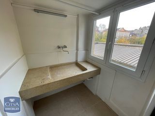  Appartement � louer 5 pi�ces 137 m�