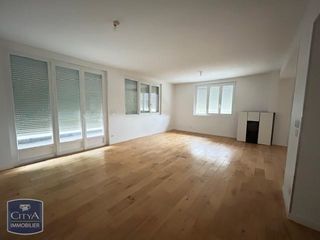  Appartement � louer 4 pi�ces 128 m�