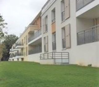  Parking / Garage � louer 