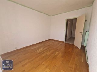  Appartement � louer 4 pi�ces 77 m� Fr�jus