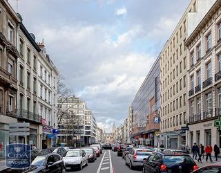  Parking / Garage � louer 