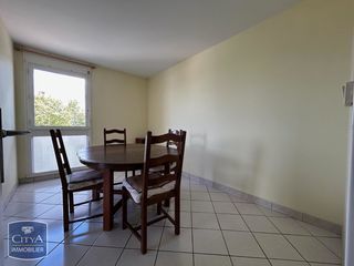  Appartement � louer 3 pi�ces 85 m�