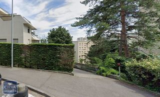  Parking / Garage � louer 